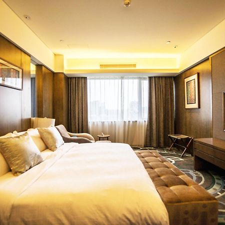 Gleetour Maya Hotel Wuhan Exterior foto
